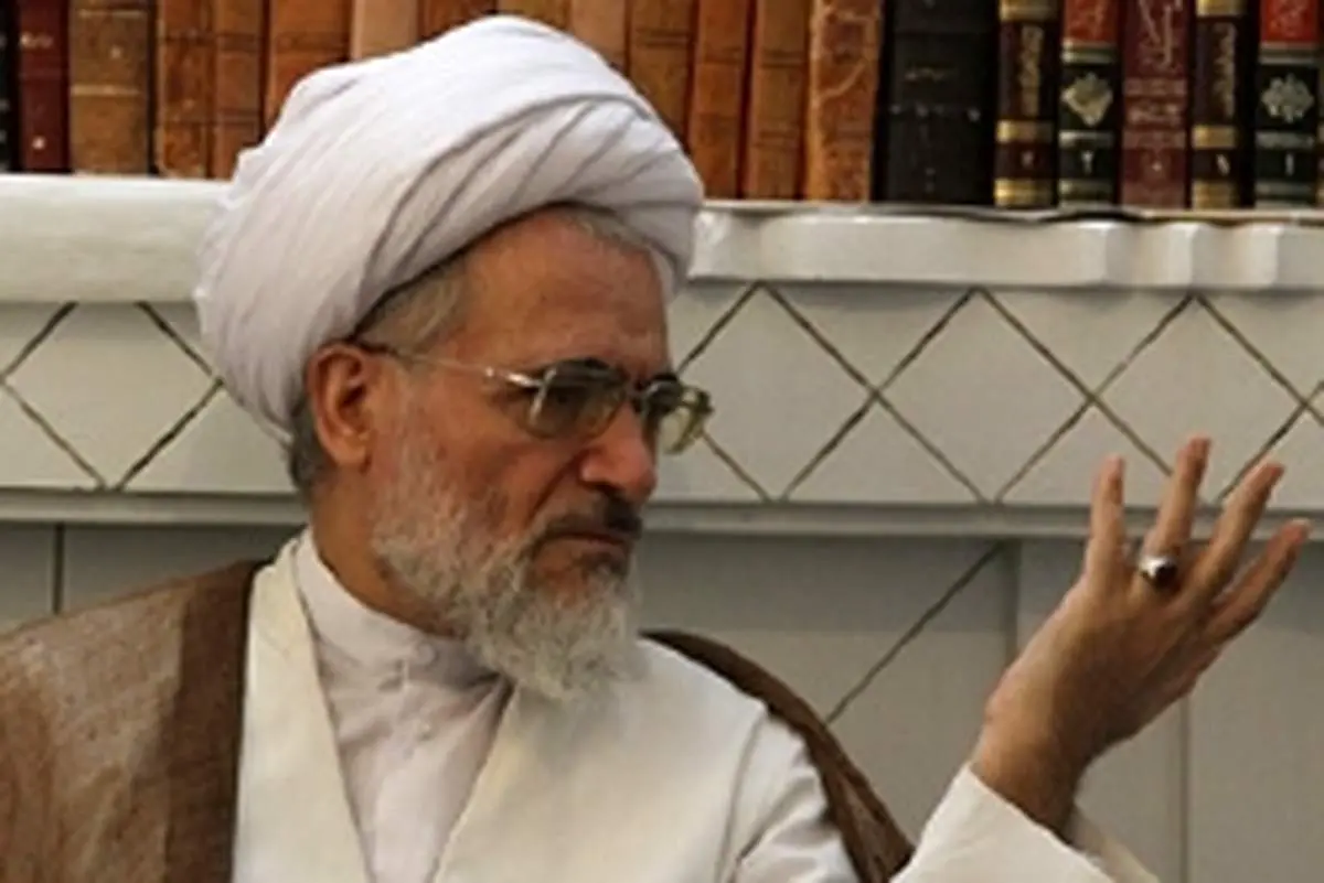 "آب خوردن و ادامه روزه" نه عجیب است و نه جدید !