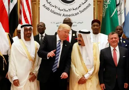 ادعای تکراری و دروغین ترامپ درباره توافق با ایران 
