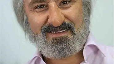 عکس / تنابنده خواننده لس‌آنجلسی شد