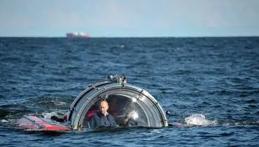 عکس/ پوتین در زیر دریایی