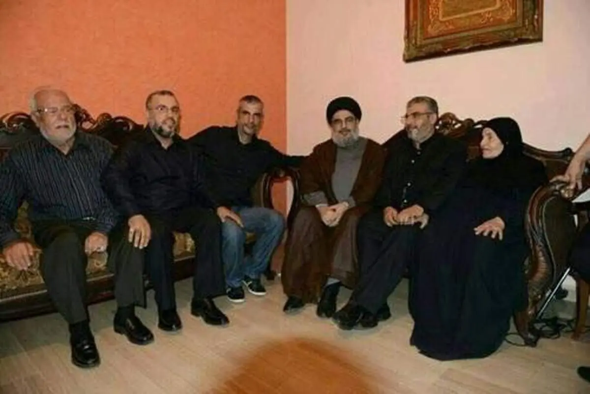 سیدحسن نصرالله بر سر سفره افطار/ تصاویر
