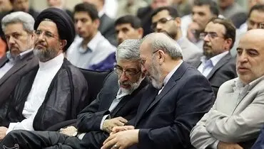 در گوشی های حداد-متکی در یک مراسم/ تصاویر