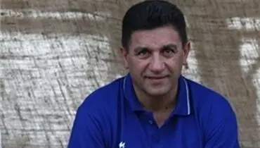 قلعه‌نویی: دوست نداشتم دکتر یا خلبان شوم/ با ۲۵ جام قهرمانی به من می‌گویند سنتی