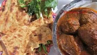 قرمزه نخودچی؛ غذای اصفهانی