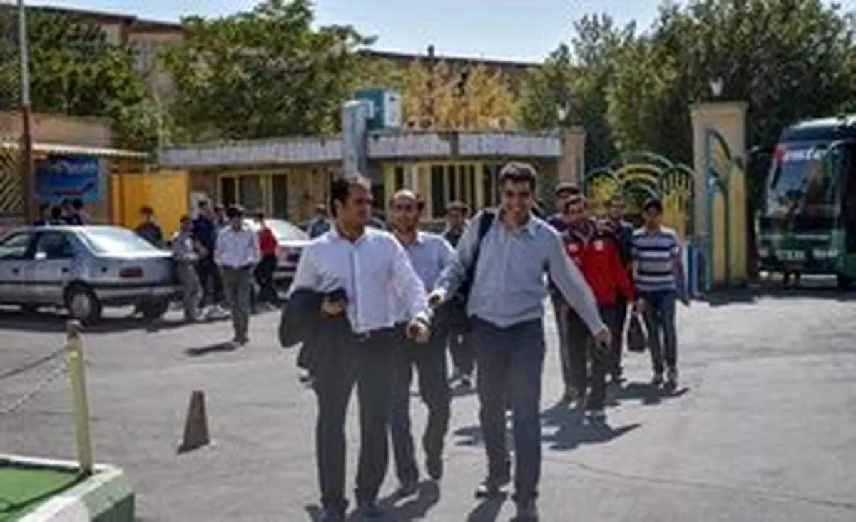 معضلی که روی مخ عادل فردوسی پور است