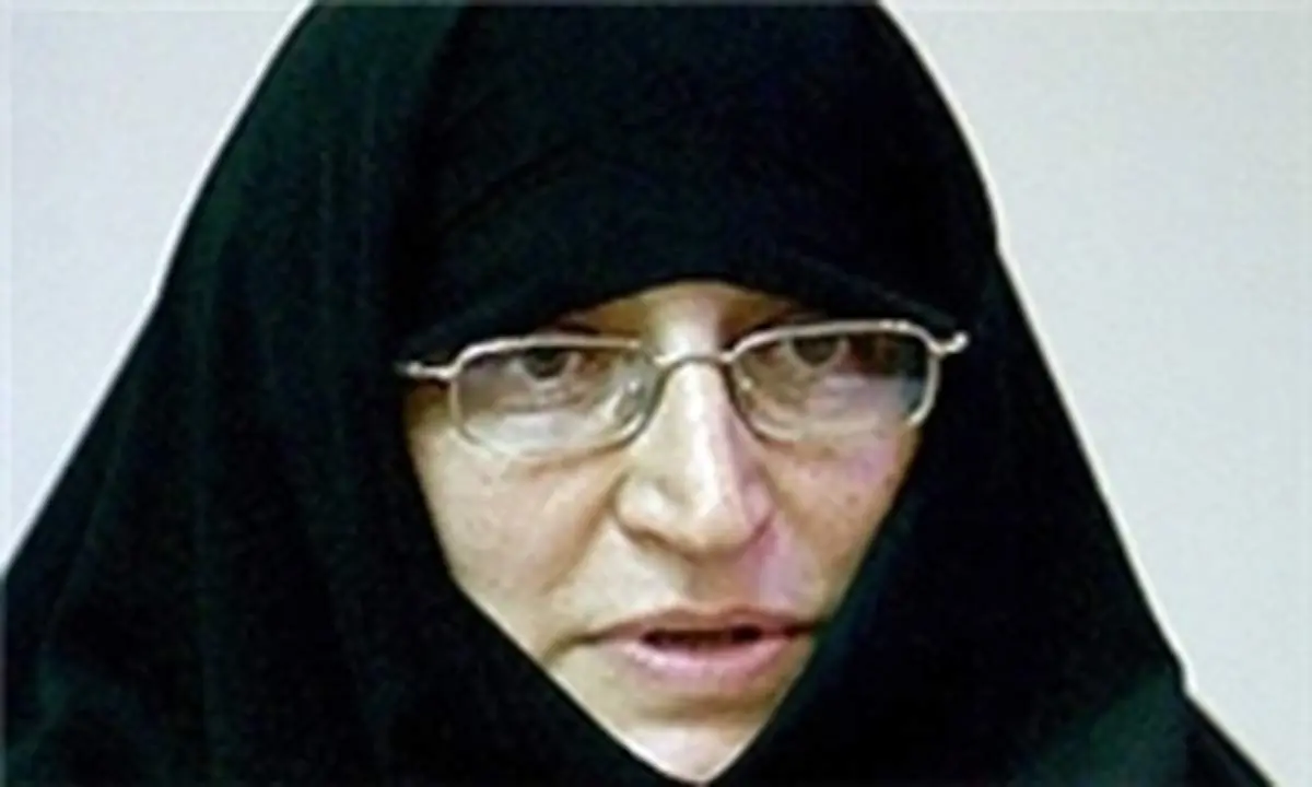 سخنگوی فراکسیون زنان: ازدواج سرپرست و فرزندخوانده مخالف شرع و قانون نیست