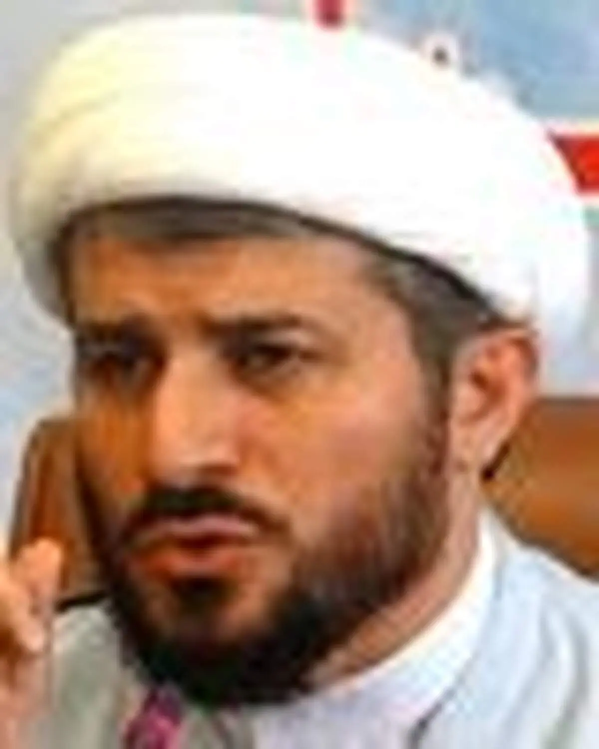 این بار "بهمن شریف زاده"...