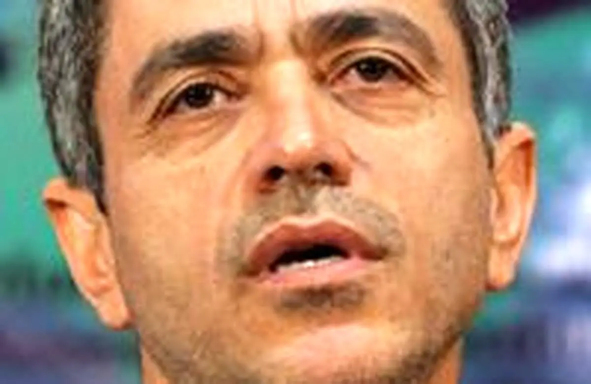 وزیر اقتصاد هم به مجلس احضار شد