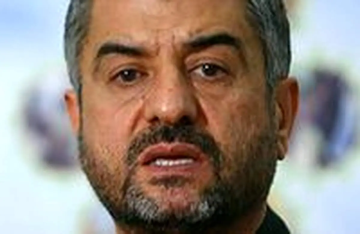 سپاه و بسیج از برخورد سلبی با موضوع عفاف و حجاب منع شده اند