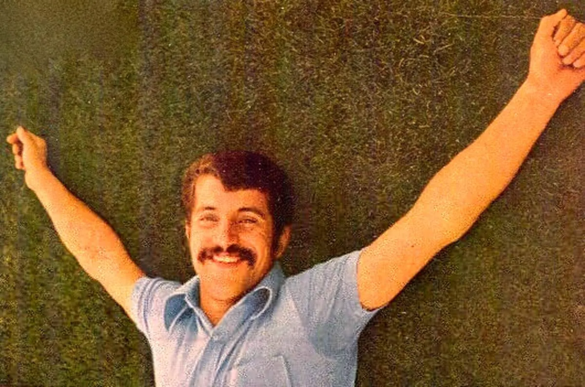 عکس/ علی پروین با سبیل