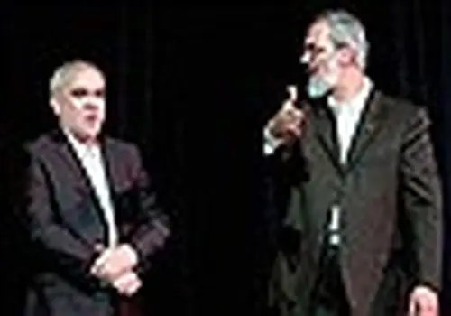 صندلی های لغزان  مدیران سرخابی  پایتخت 

