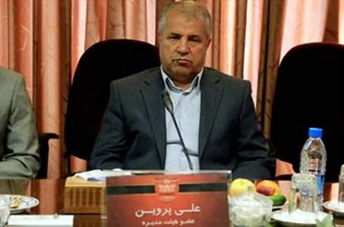 رویانیان را به زور نگه داشتیم/ دایی با قدرت در تیم می‌ماند