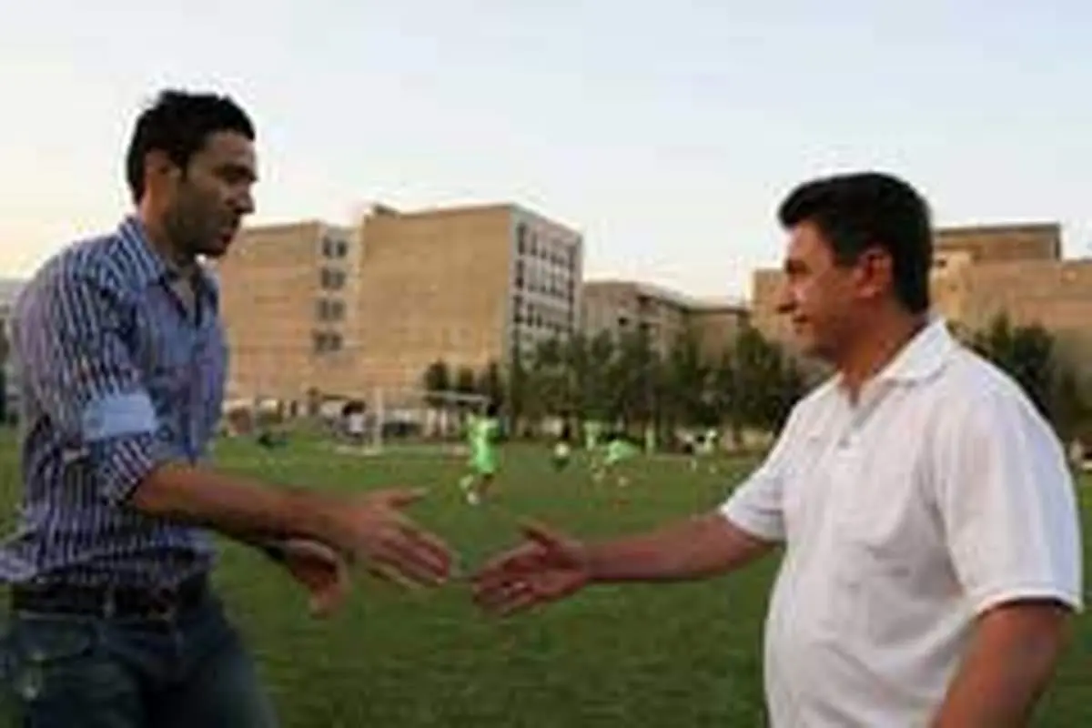 کنایه نکونام به قلعه‌نویی: برای منتظری لقب درست کردند، به من گفتند برو!