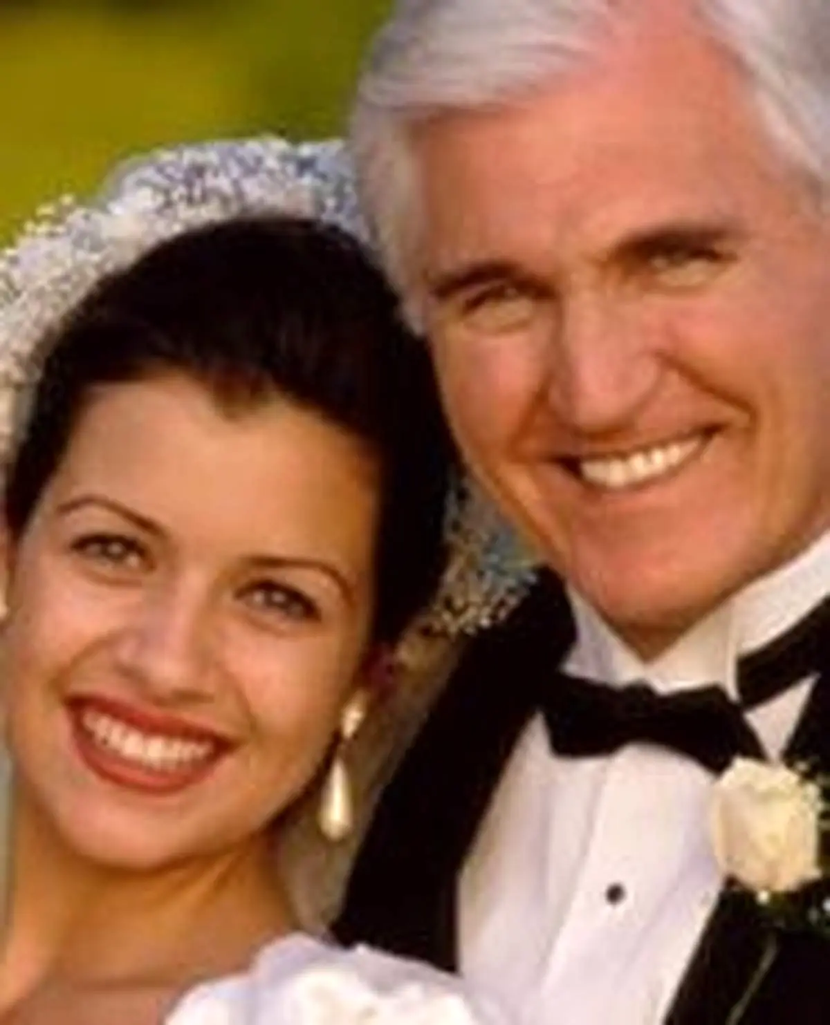 مزایا و معایب ازدواج با مرد سن بالا