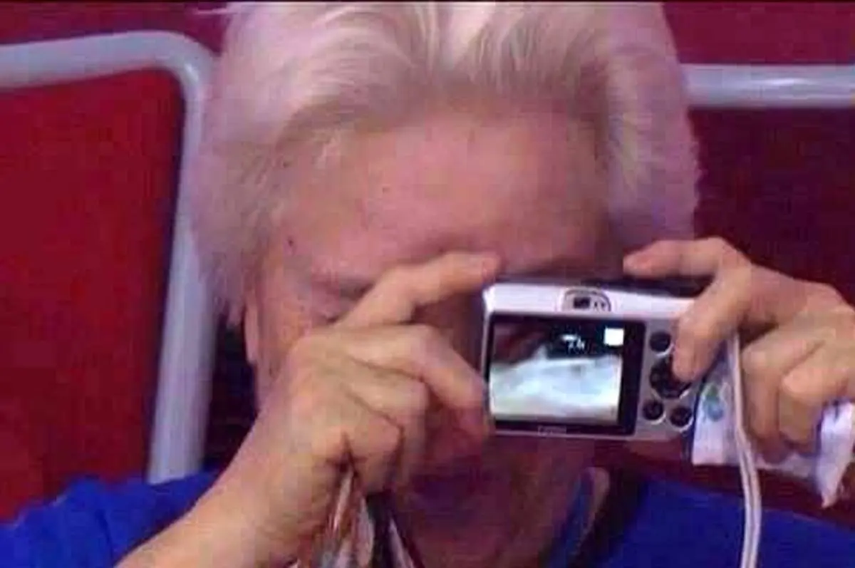 پیرزنی که سوژه دنیا شد! + عکس