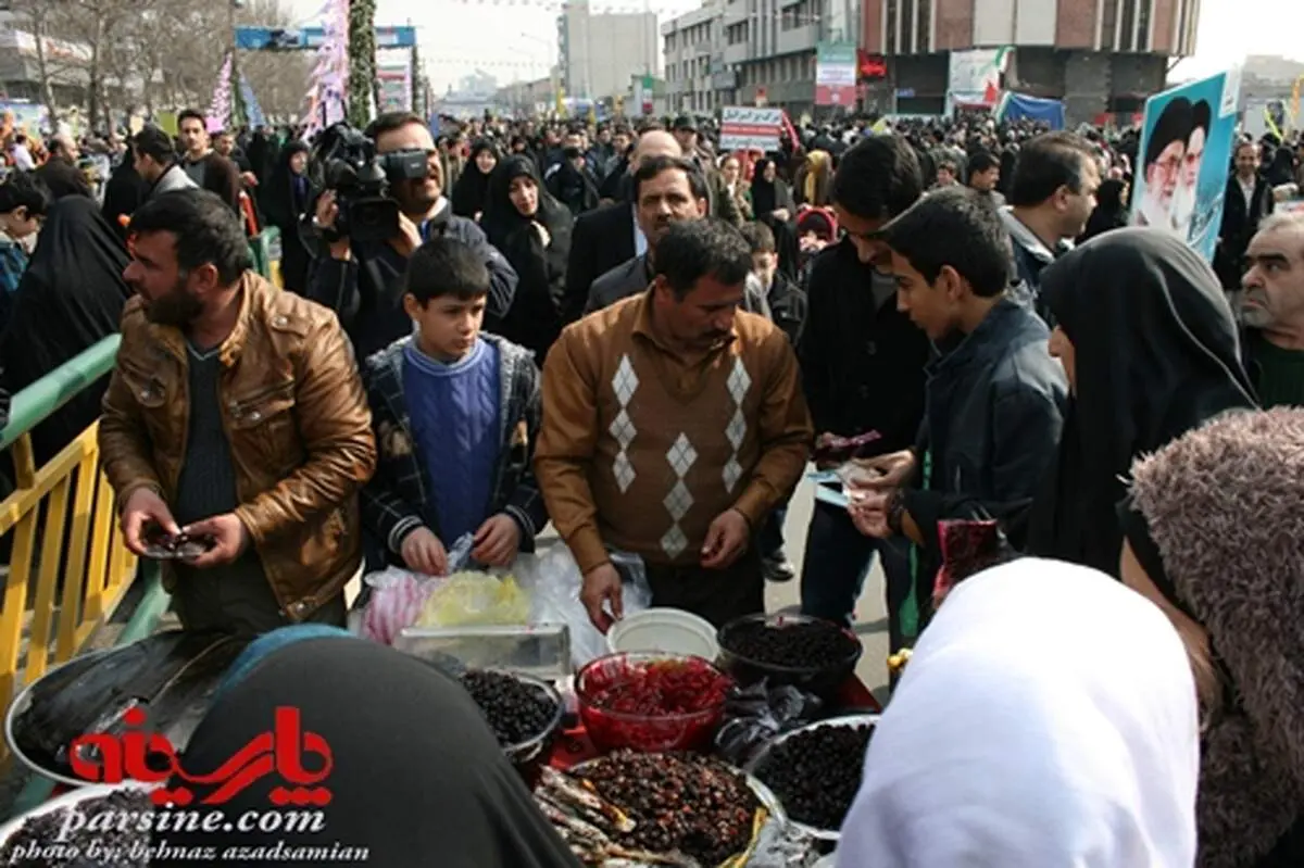 دوربین یک رسانه خارجی با آلو فروش چه کار داشت؟+تصاویر