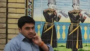"انقلاب اسلامی گرفتار کرده ما را!"