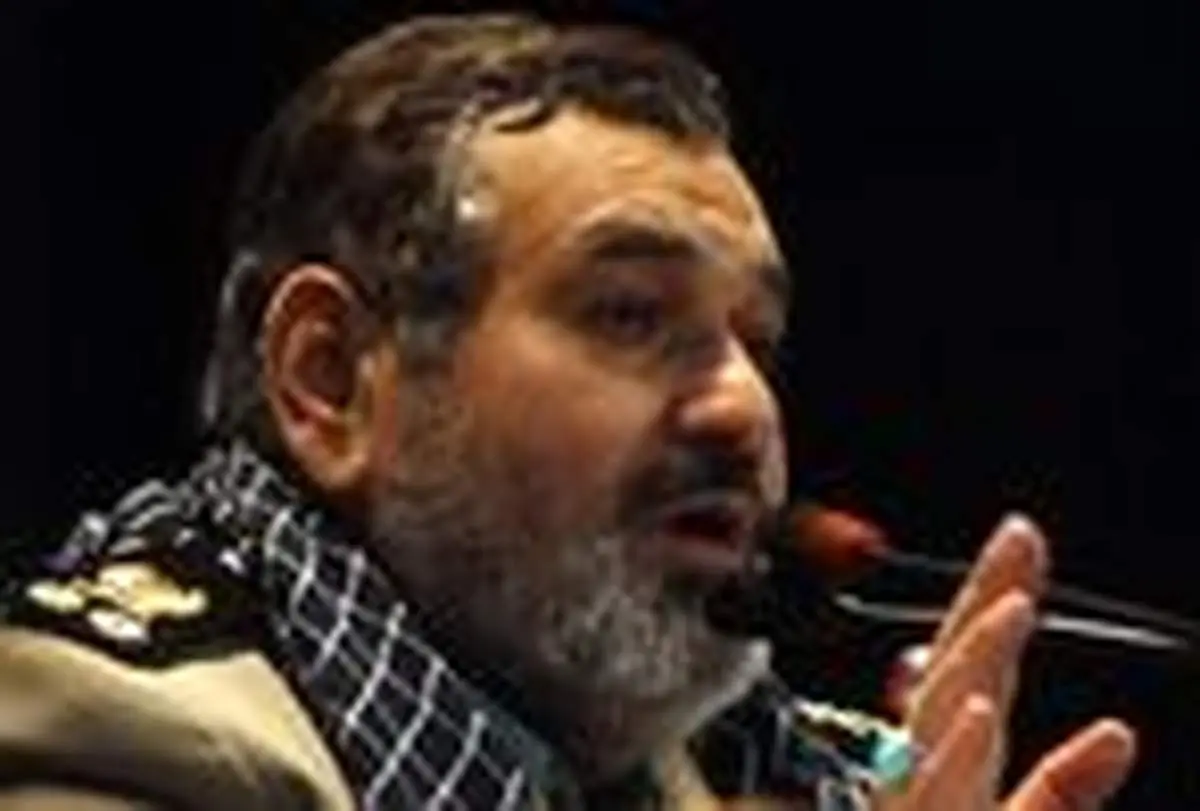 روحانیت مشوق مردم برای ورود به صحنه فرهنگ و مبارزه با فساد شود
