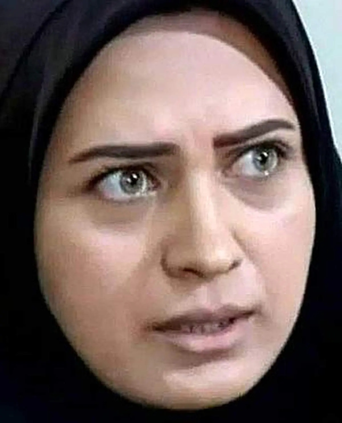 گفتگو با لعیا زنگنه از بازیگری تا هنر نقاشی