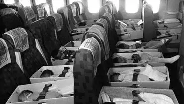 عکس:انتقال نوزادان ويتنامى بى سرپرست به آمريكا ١٩٧٥