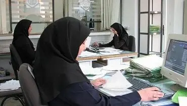 چرا بچه دار شدن مساوی است با بی کار شدن؟