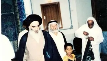 عکس/ ﺁﻳﺖ‌اﻟﻠﻪ ﺳﻴﺴﺘﺎﻧﻲ در مسجد خضرا