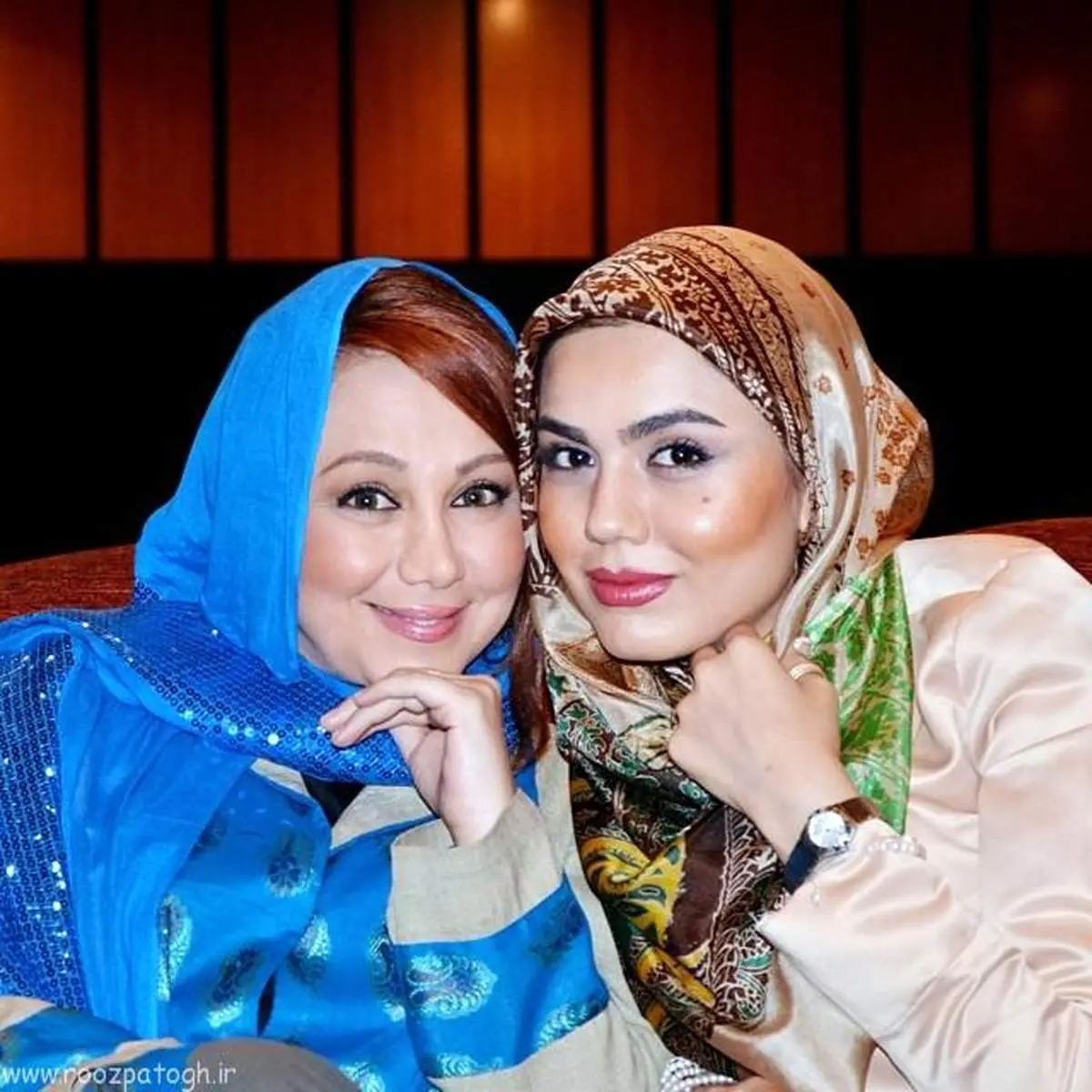 عکس آزاده زارعی و بهنوش بختیاری