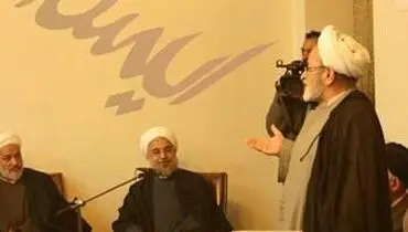 عکس: سخنرانی شجونی مقابل حسن روحانی!