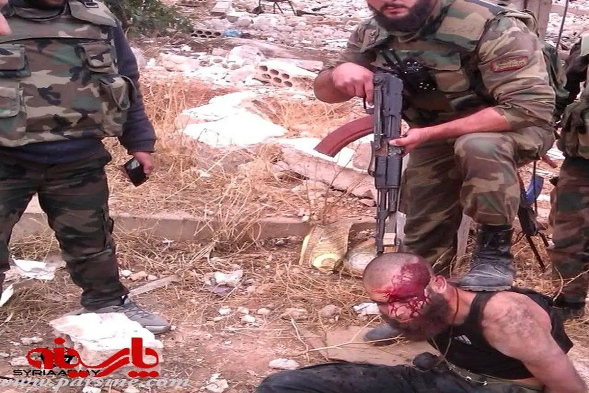 عکس:اسارت یکی از اعضای داعش به دست ارتش سوریه
