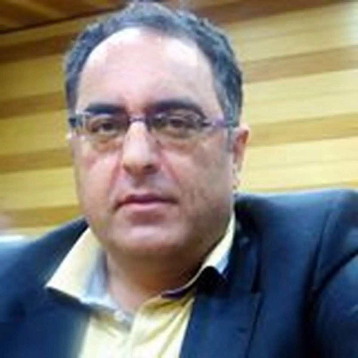 "ادبیات ناتعارف رییس‌جمهور آب را در خوابگه مورچگان ریخت"