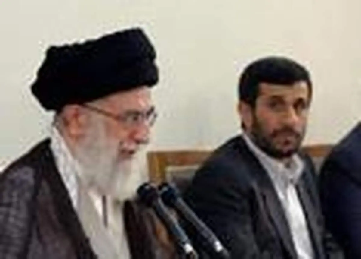 رهبرانقلاب در اولین سالگرد دولت احمدی نژاد چه گفتند؟