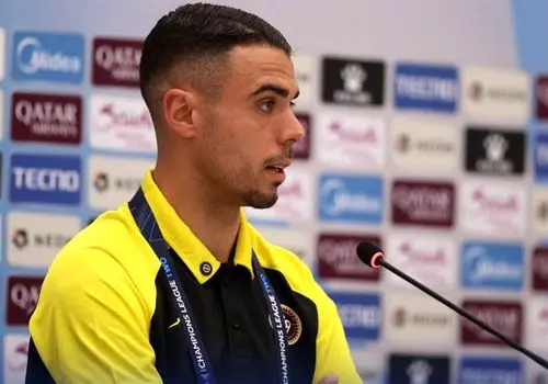 سرمربی مشهور تا ۲۰۲۸ تمدید کرد | نخستین واکنش پس از تمدید قرارداد