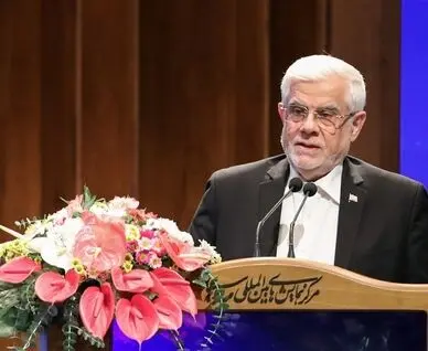 عارف: دنبال جنگ نیستیم، اما برای دفاع همه‌جانبه آماده‌ایم + فیلم