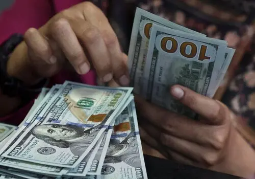 قیمت دلار در بازار آزاد امروز دوشنبه ۴ خرداد ۱۴۰۵ +جدول