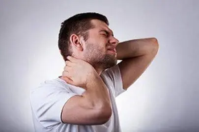 آیا شکستن قولنج گردن خطرناک است؟
