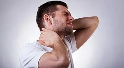 آیا شکستن قولنج گردن خطرناک است؟