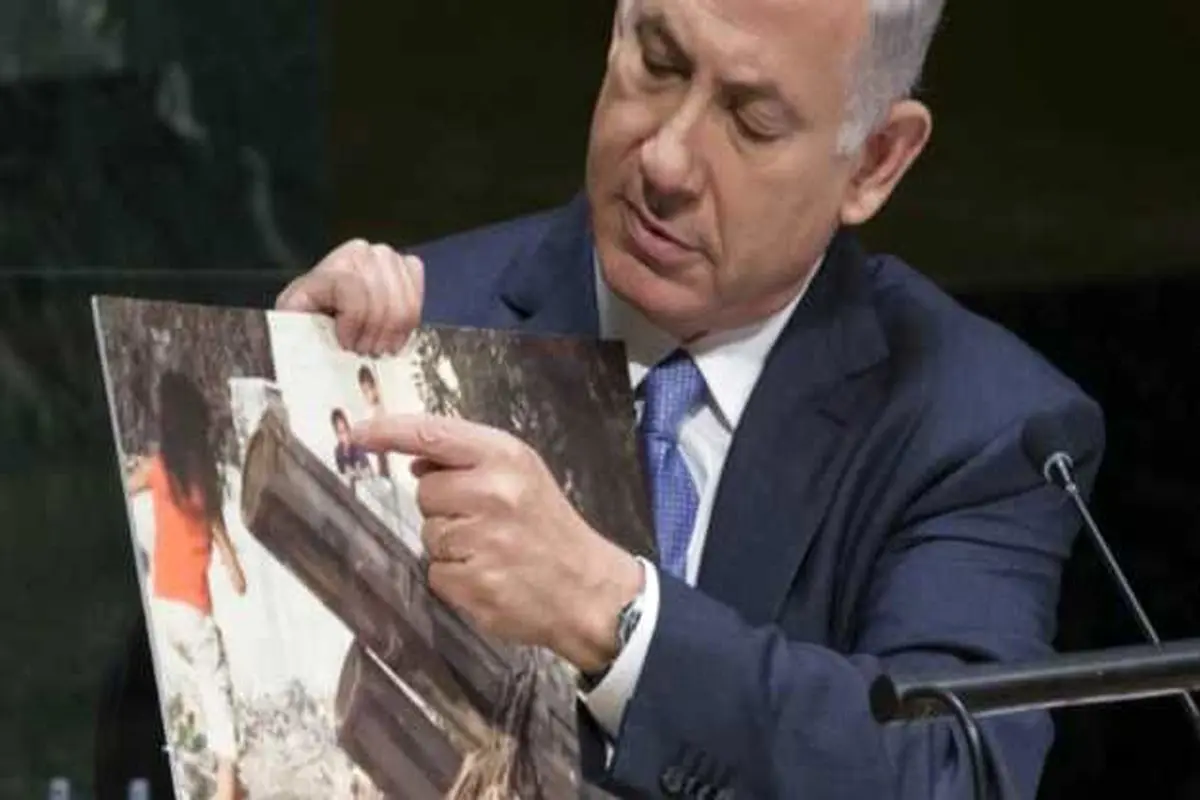 نطق نتانیاهو علیه ایران با رو کردن نقاشی تازه