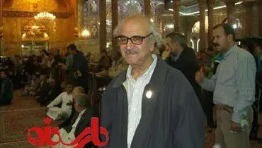 عکس:استاد شفیعی کدکنی در حرم امام حسین(ع)