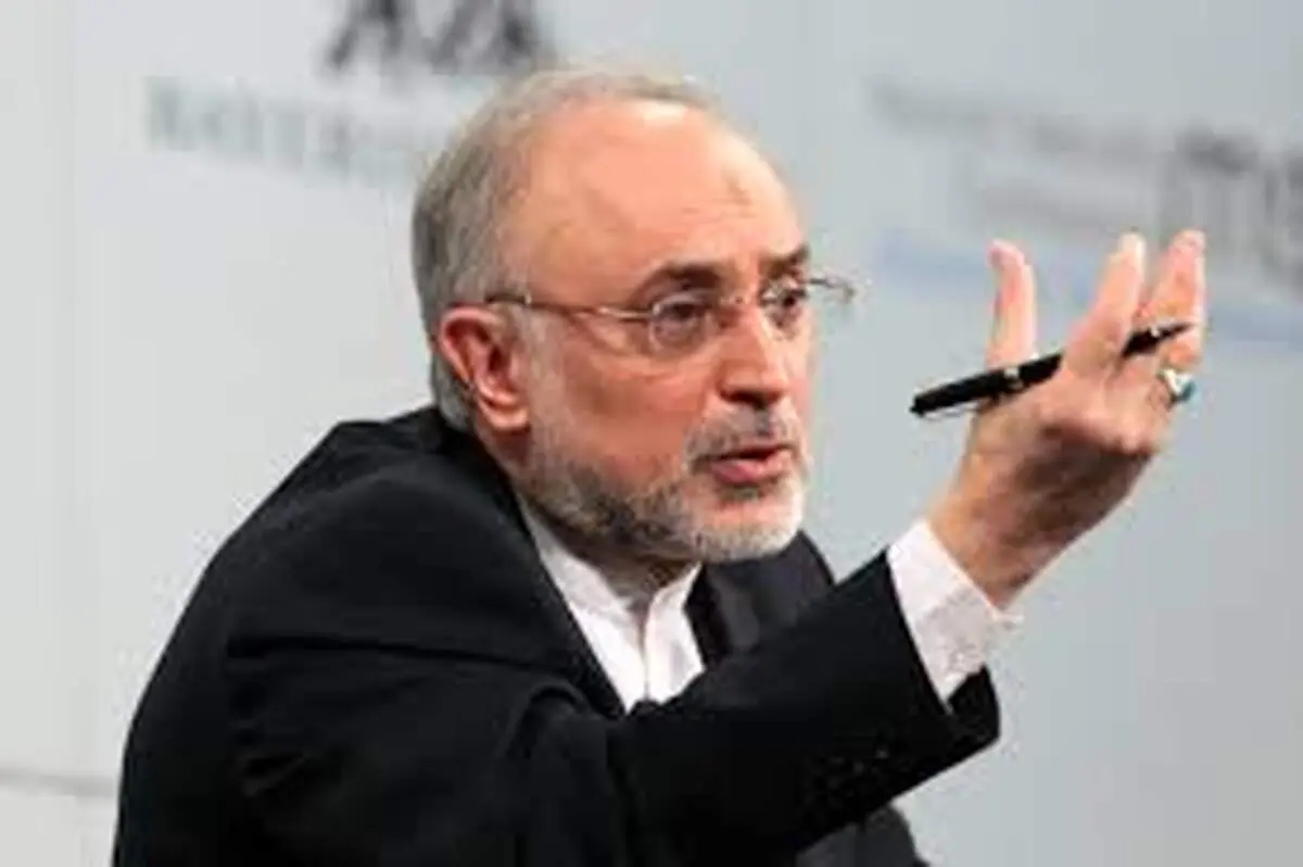 قرداد ایران و روسیه برای ساخت دو نیروگاه اتمی/هم‌زمانی امضای قرارداد با مذاکرات تصادفی است