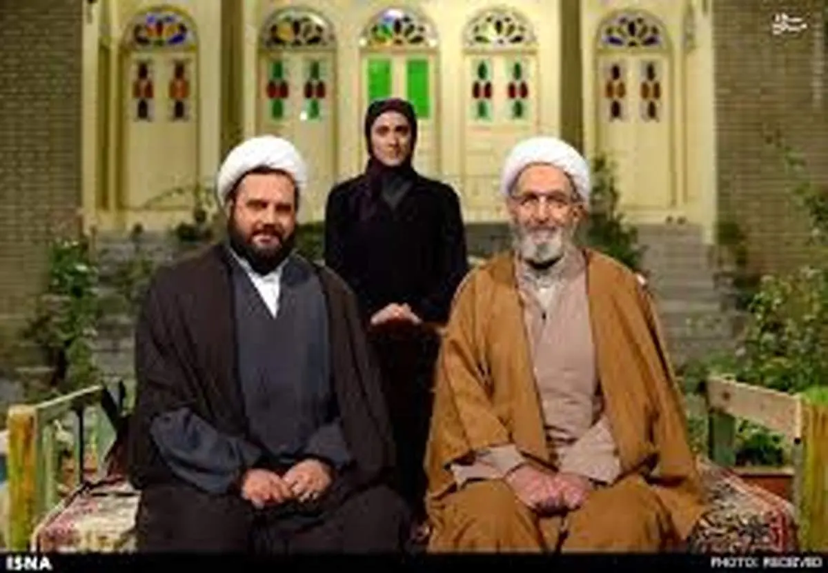 پرده نشین تلاشی برای تطهیر مسئله " آقازاده ها" بود