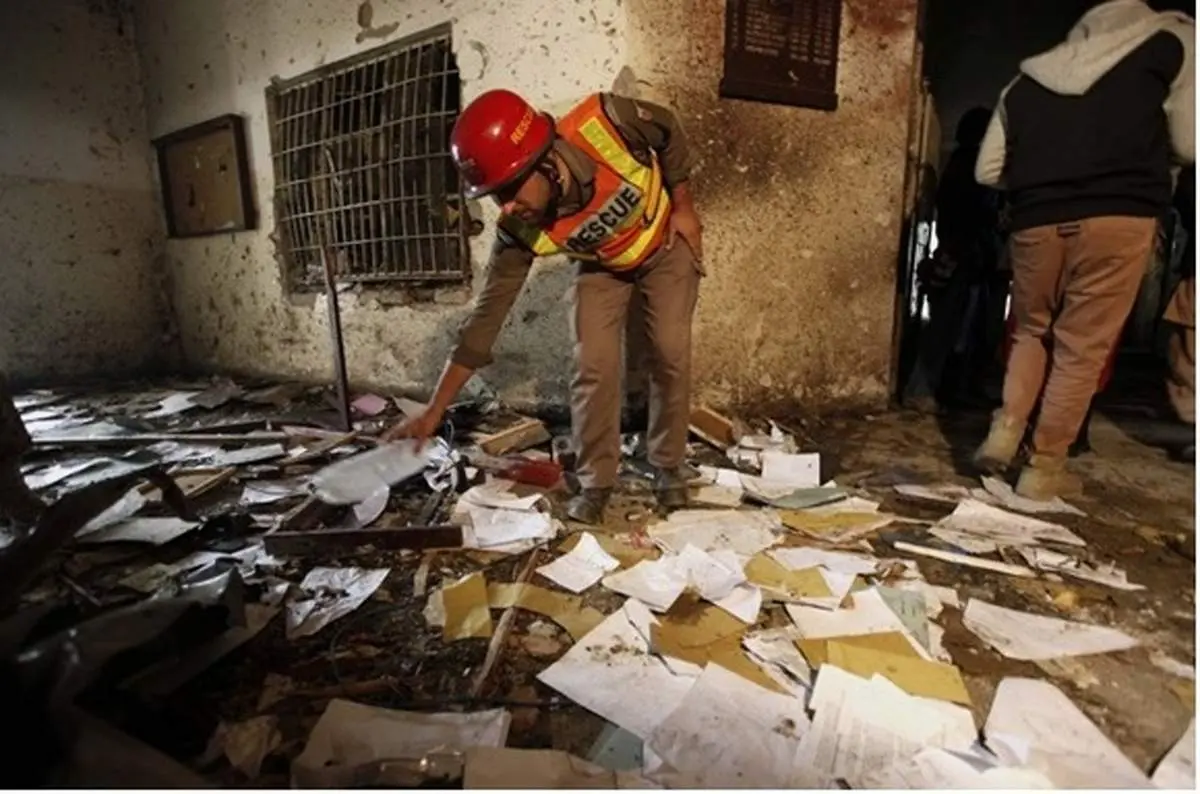 حمله تروریستی به مدرسه ای در پاکستان