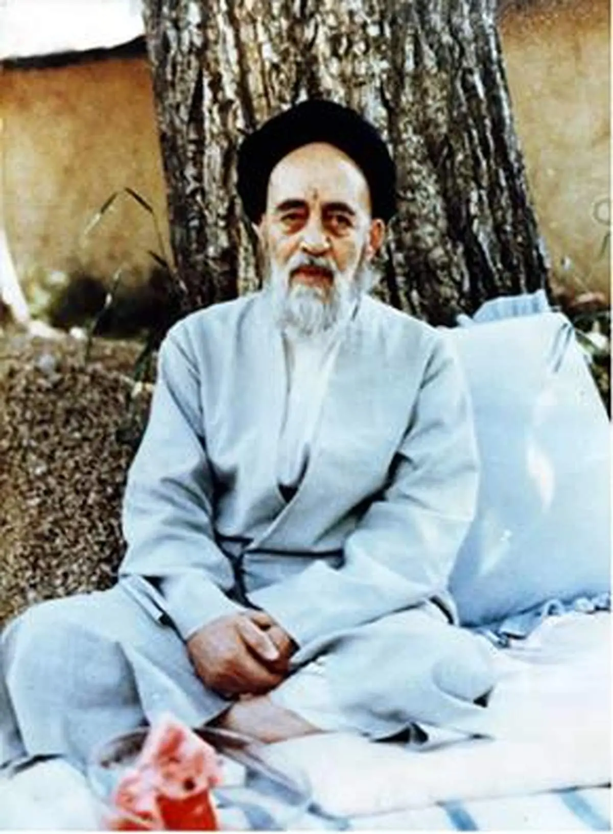 کسی که وقتی دنیا به او رو می آورد، خوشحال میشود، روحش همیشه غمگین خواهد بود