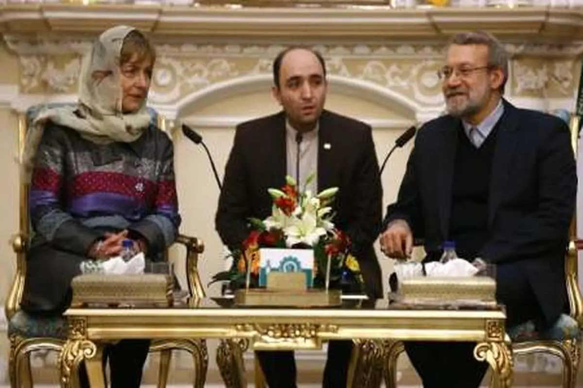 لاریجانی:  توافق هسته ای دور از انتظار نیست