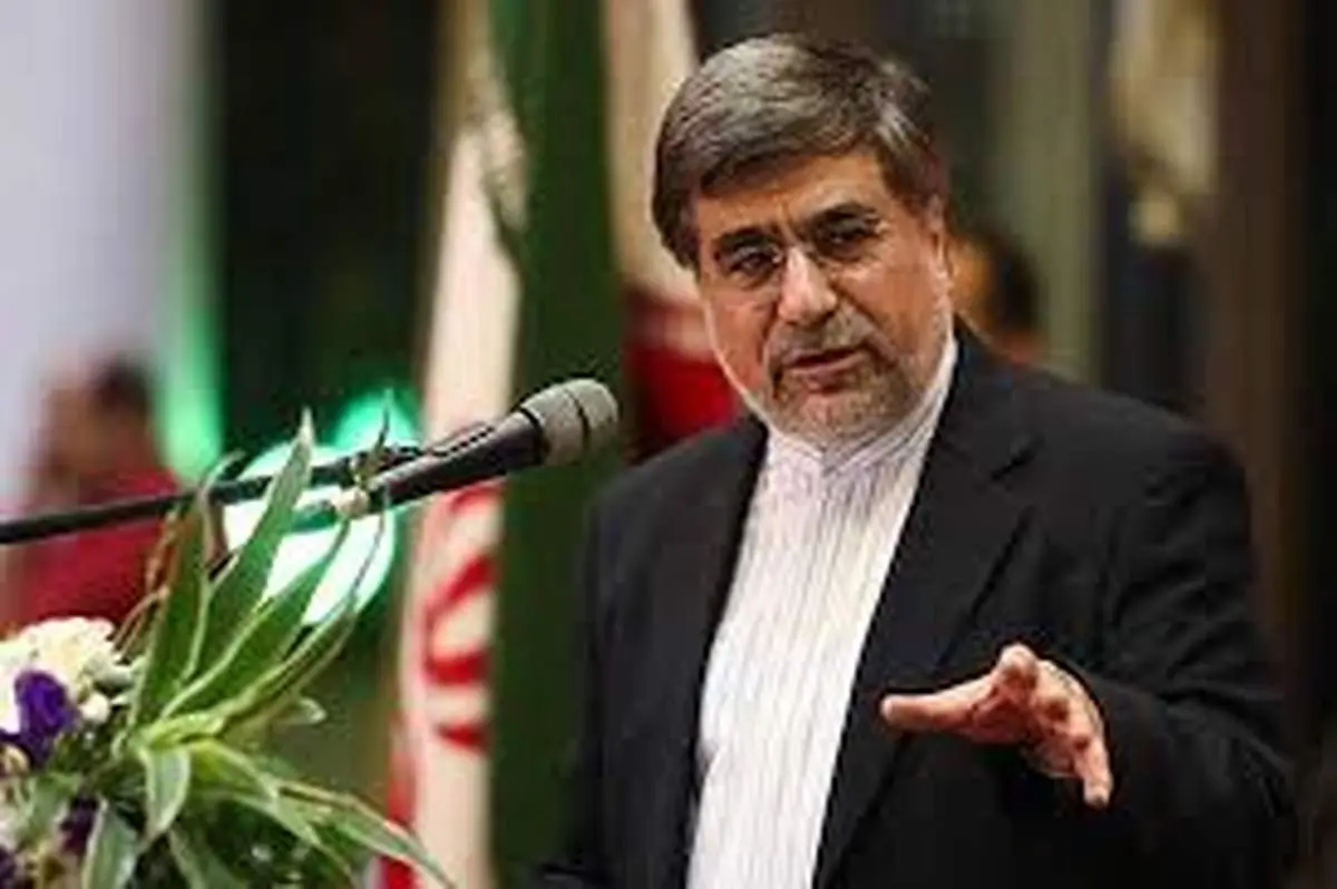 برخی نشسته‌اند تا نقطه‌ضعف گزارش کنند