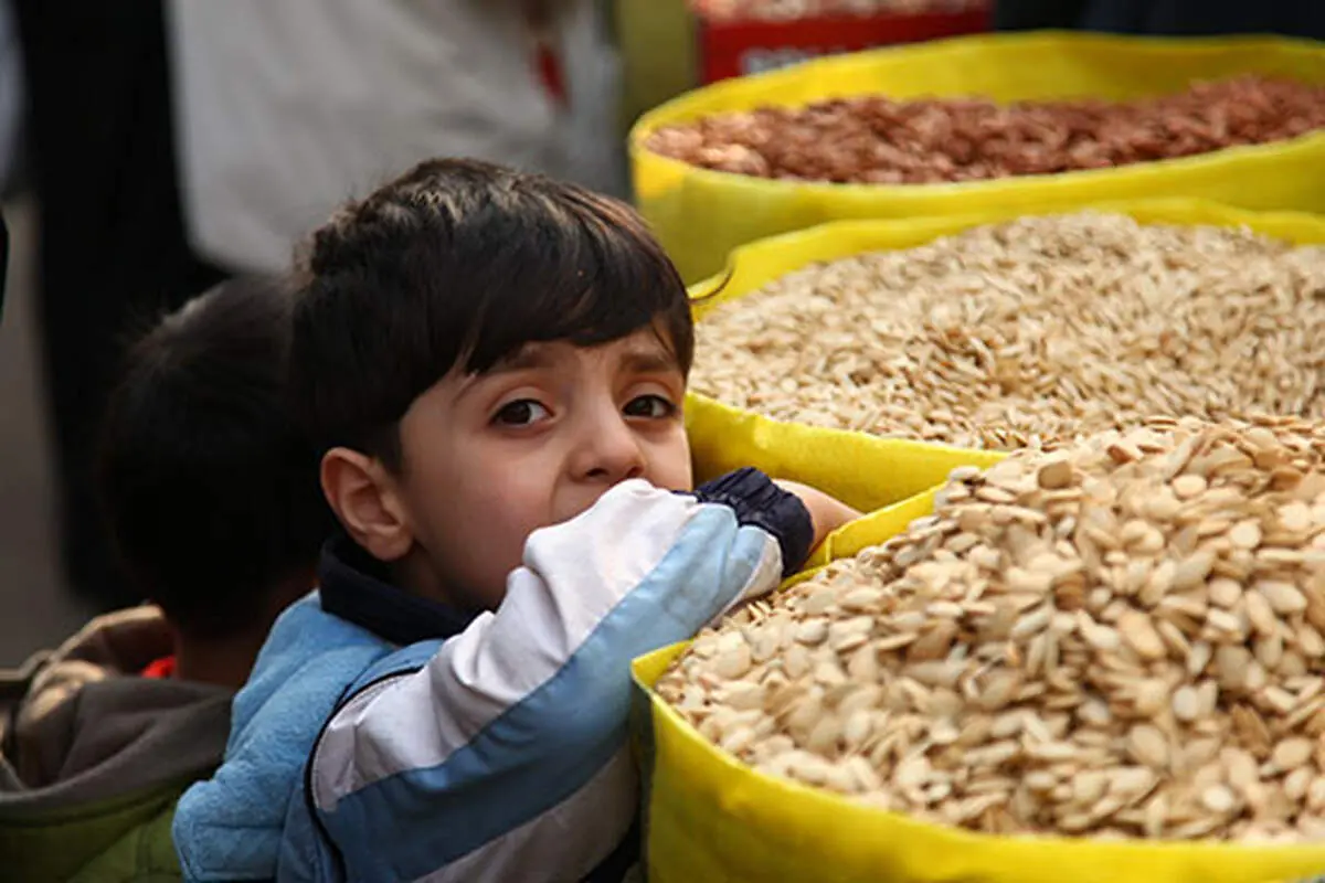 خطر مصرف آجیل شور برای کودکان