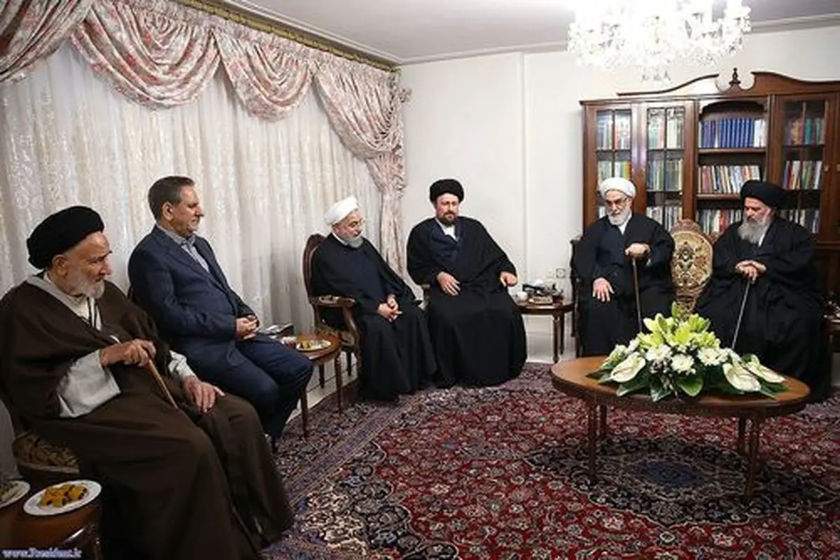 تصاویر/ حضور مسئولان نظام در خانه رییسجمهور