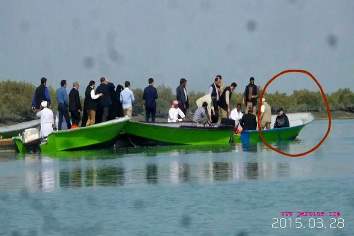 عکس/ قایق سواری امروز روحانی با لباس ورزشی در قشم