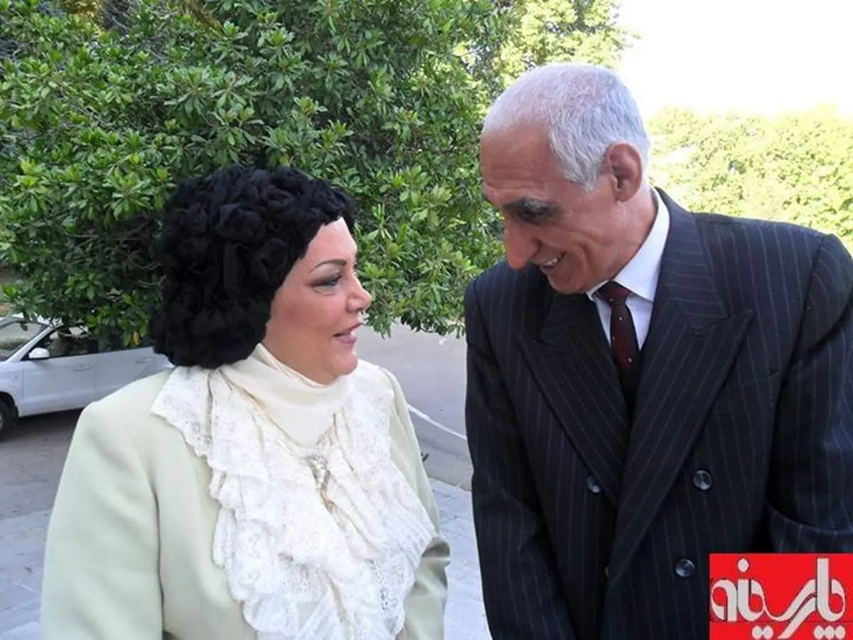 عکس یادگاری بازیگر مصدق و مادر شاه/سریال معمای شاه