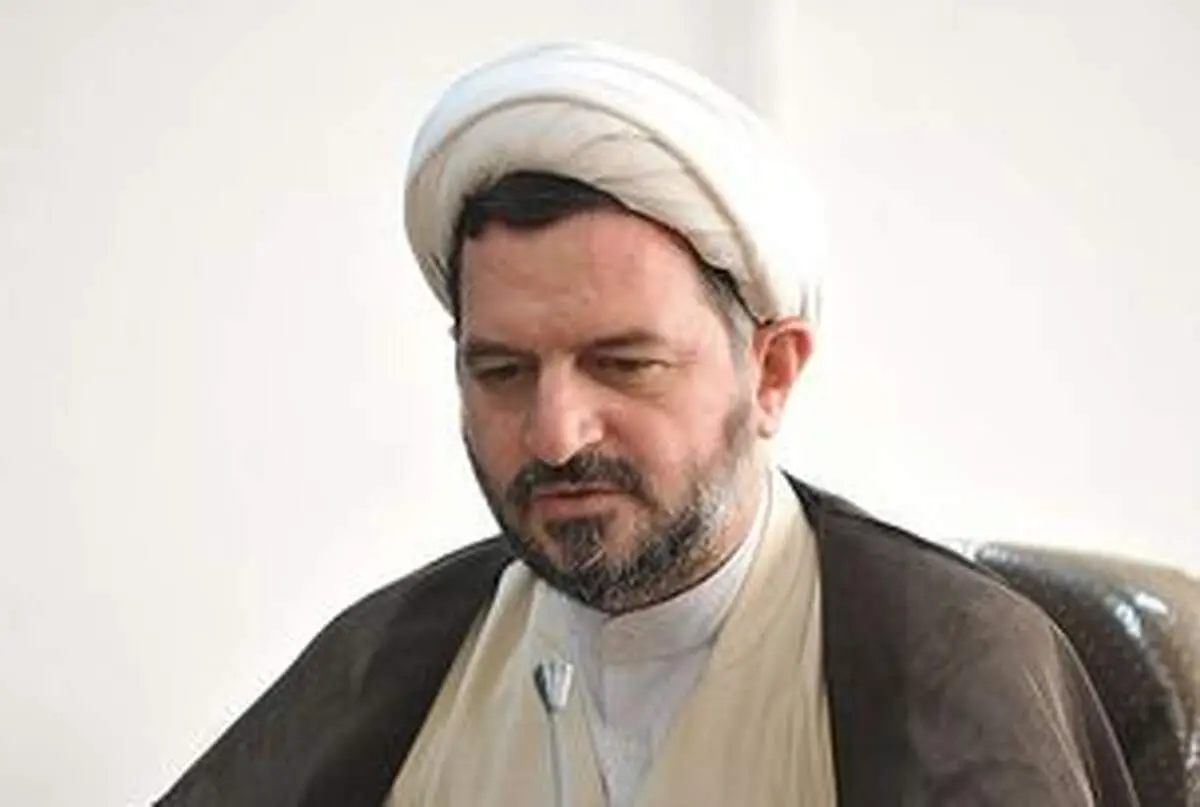 استفاده از ماهواره بی غیرتی است!