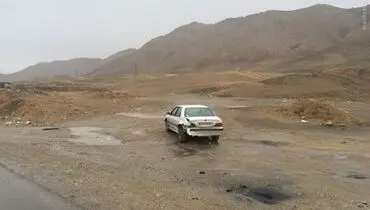 تصاویر/ واژگونی پراید، بخاطر ایست پلیس